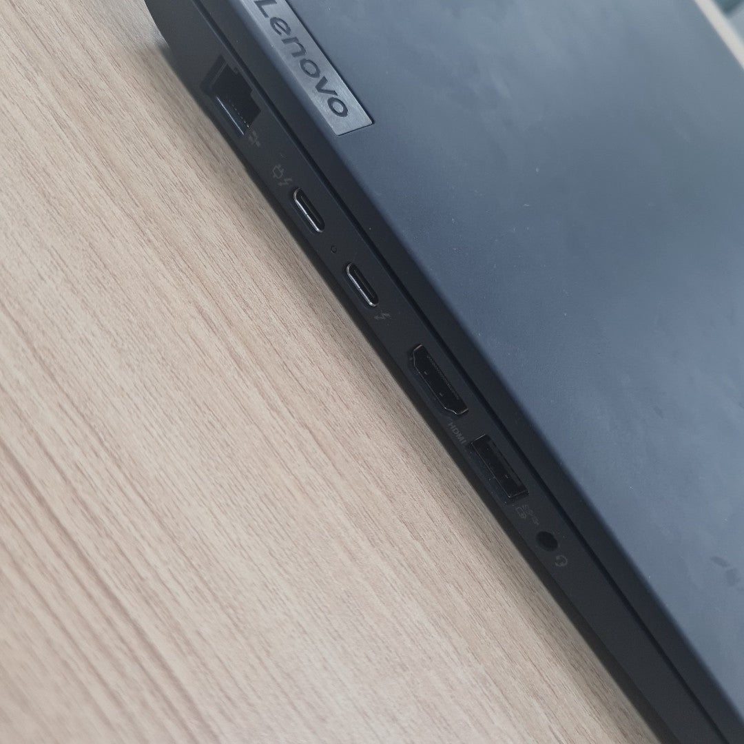 LAPTOP LENOVO THINKPAD T14 GEN 4 (2024) 256 GB SSD 16 GB RAM (SEMINUEVO)