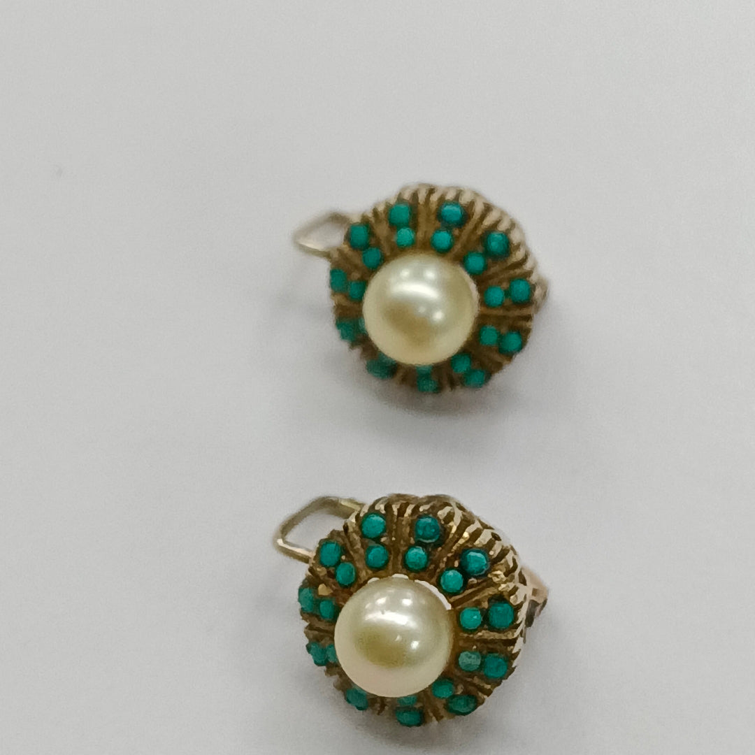 K1 4,90 GRMS 10 K ESPECIFICACIONES COMPLEMENTARIAS ARETES PAR CON PIEDRAS DE COL (SEMINUEVO)