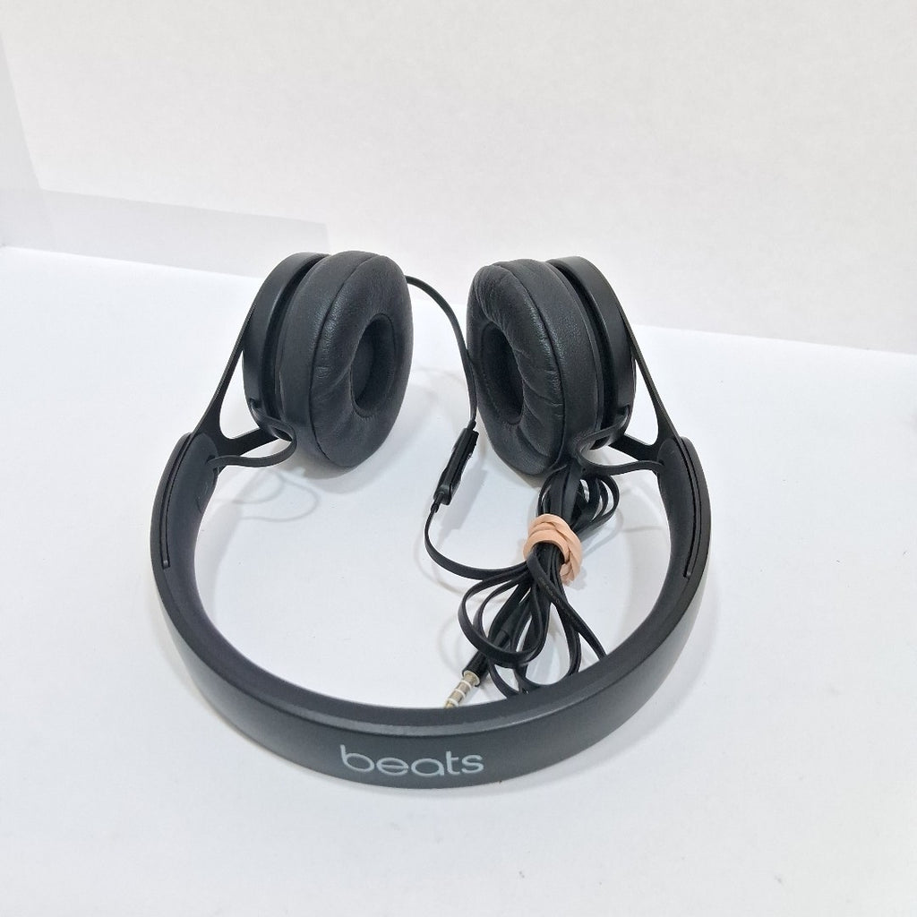 AUDIFONOS BEATS EP A1746 ALAMBRICO ON EAR (SEMINUEVO)