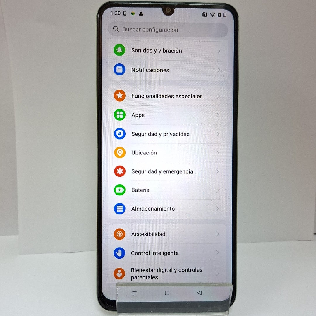 CELULAR REALME C63 RMX3939 (2024) 256 GB 8 GB RAM (SEMINUEVO)