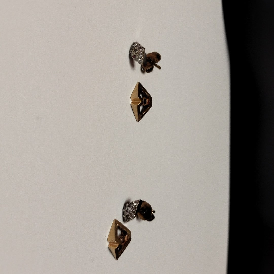 BROQUELES PAR ORO 14 K 3,40 GRMS (SEMINUEVO)