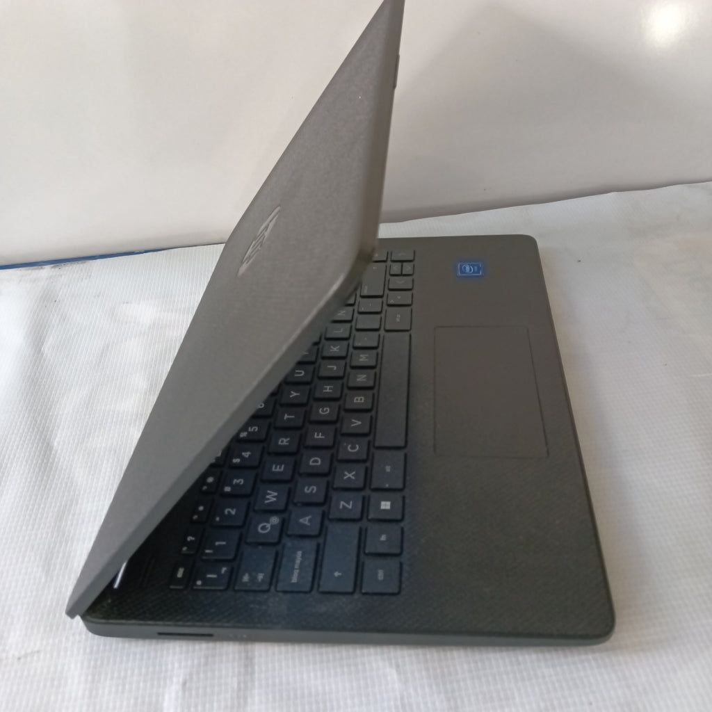 LAPTOP HP 14-DQ0500LA (2022) 128 GB SSD 4 GB RAM (SEMINUEVO)