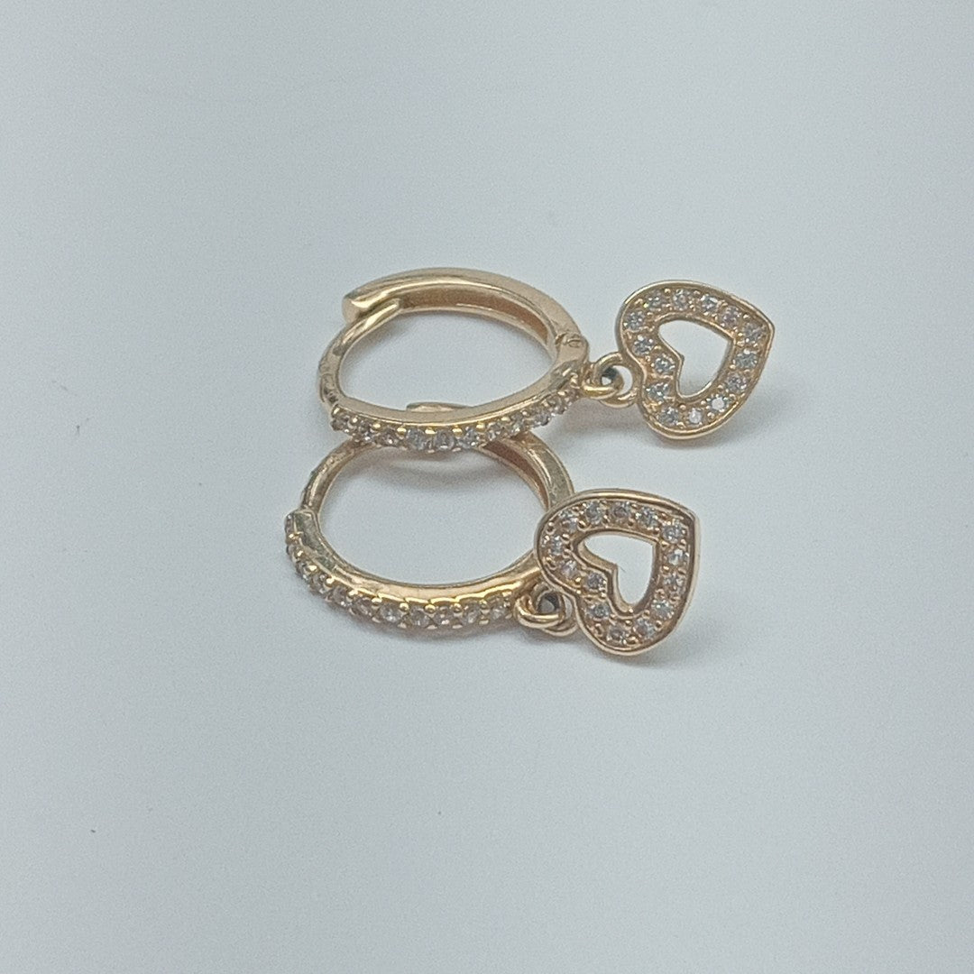 HUGGIES ORO 14K 1.8 (NUEVO)