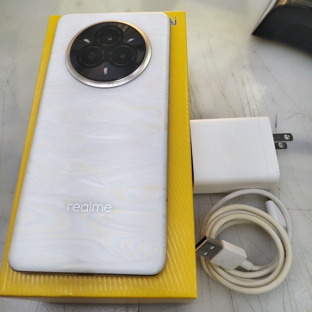 CELULAR REALME 14 PRO 5G RMX5056 (2025) 256 GB 8 GB RAM (SEMINUEVO)