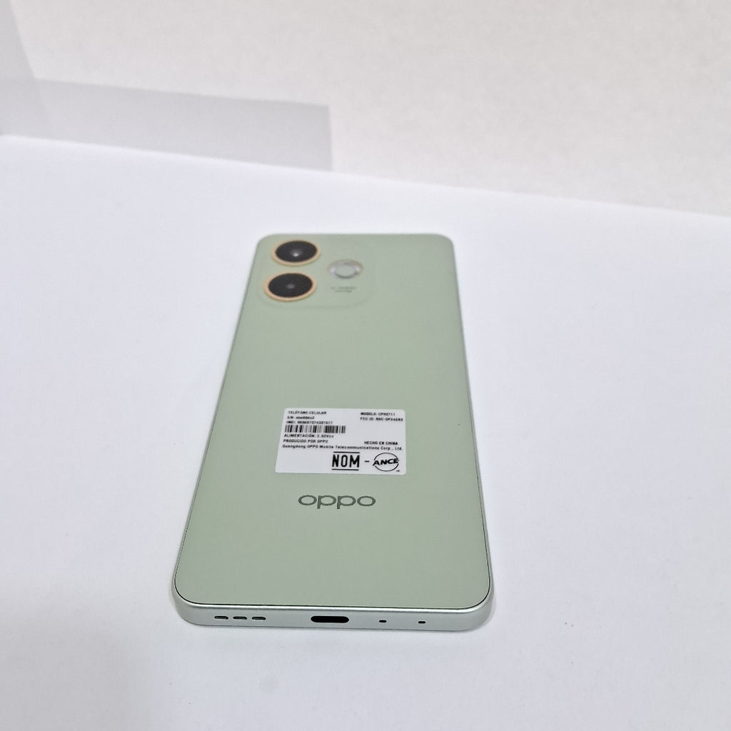CELULAR OPPO  A5 PRO CPH2711 (2025) 256 GB 8 GB RAM
