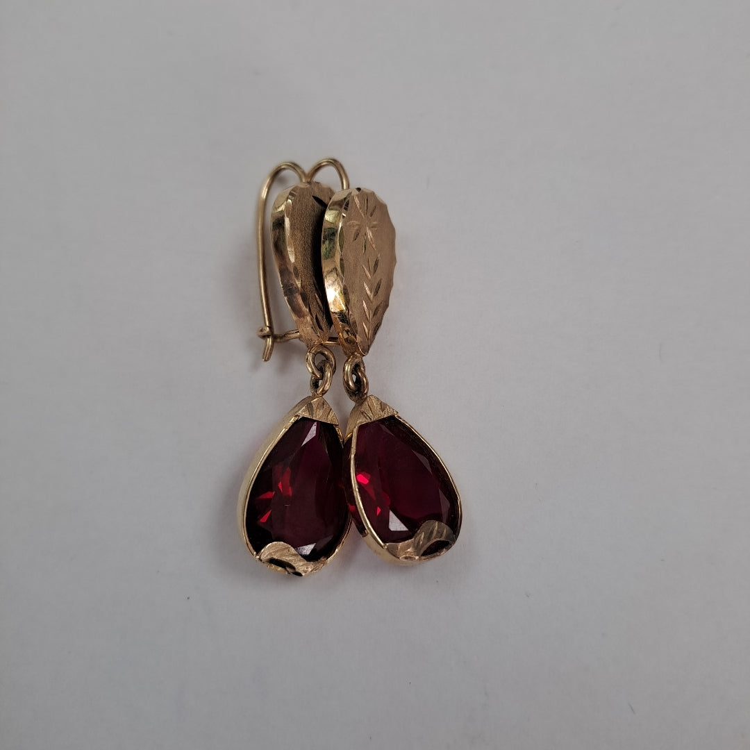 ARETES PAR ORO 10 K 6.8 GRMS (SEMINUEVO)
