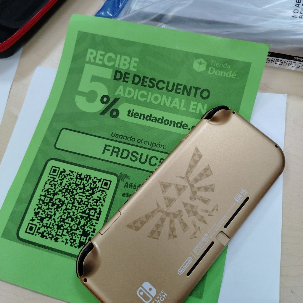 CONSOLA DE VIDEOJUEGO NINTENDO SWITCH 32 GB (SEMINUEVO)