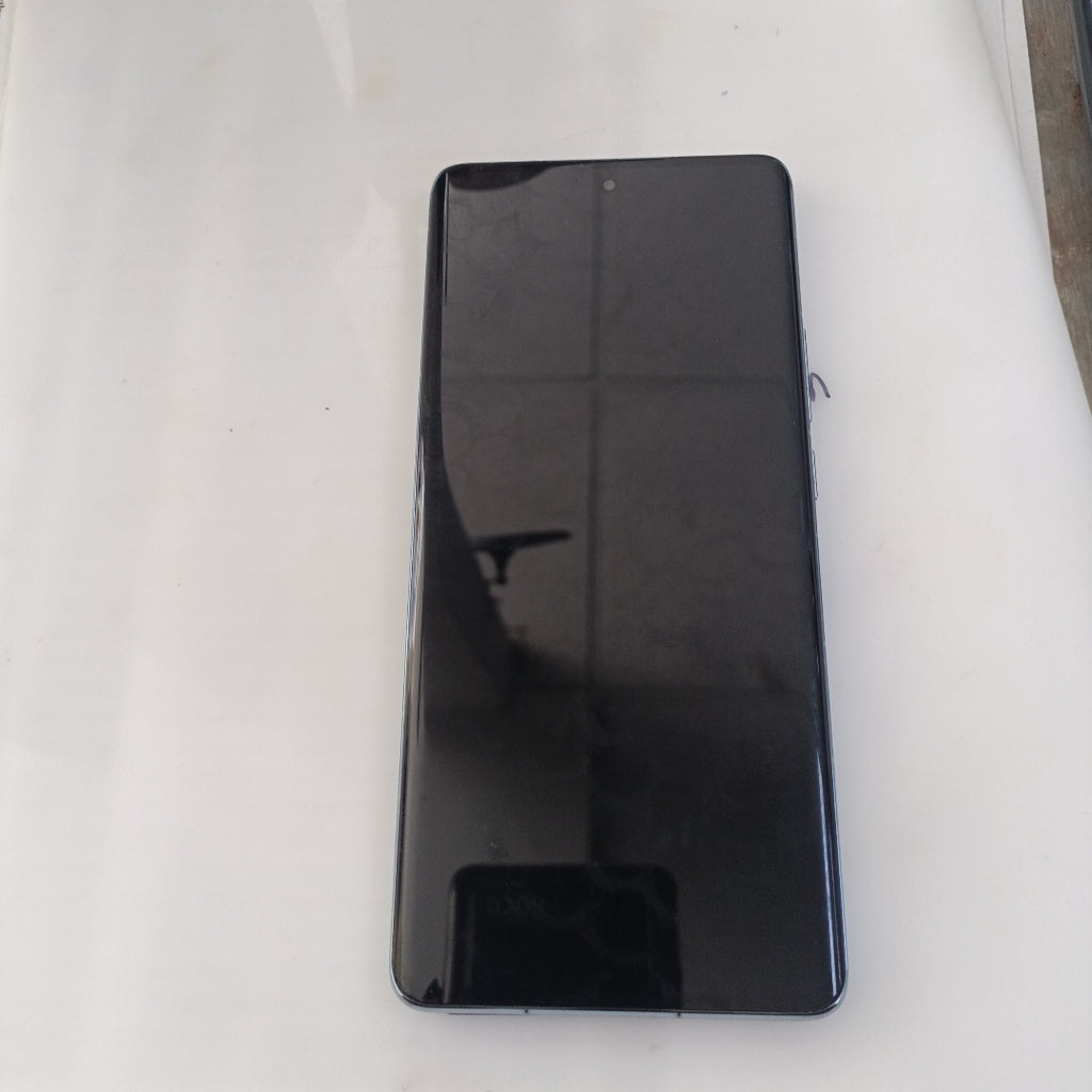 CELULAR OPPO  A5 CPH2727 (2025) 256 GB 4 GB RAM (SEMINUEVO)