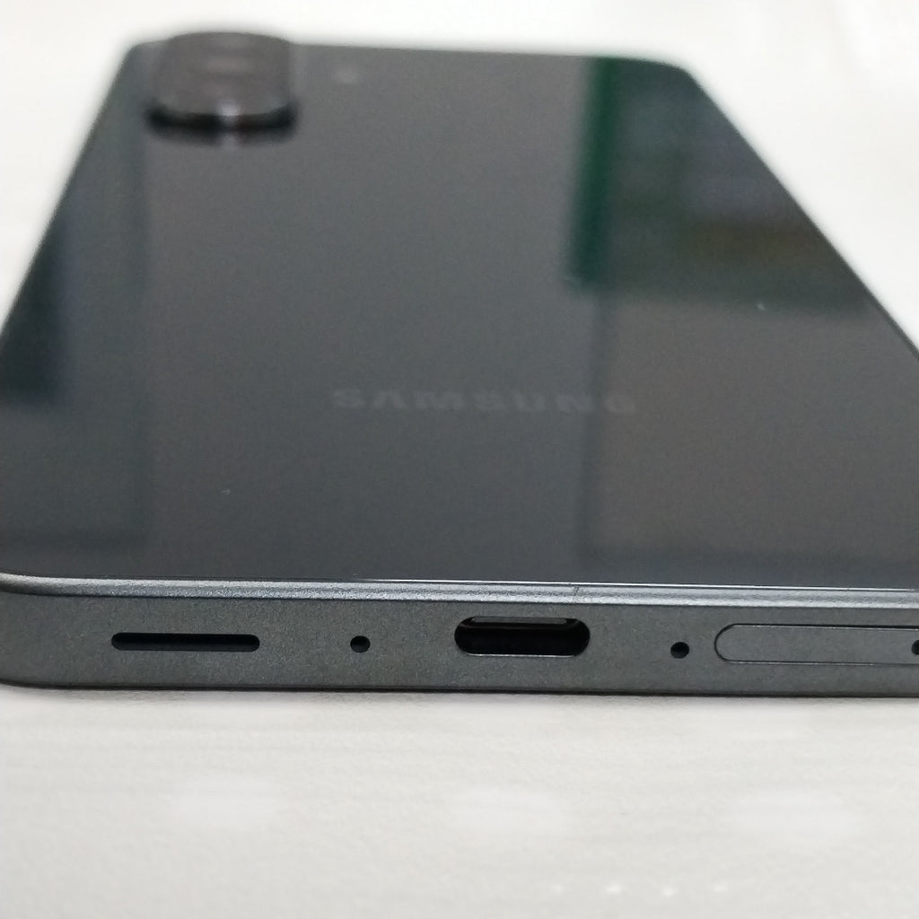 CELULAR SAMSUNG GALAXY A56 SM-A566E (2025) 256 GB 8 GB RAM (SEMINUEVO)