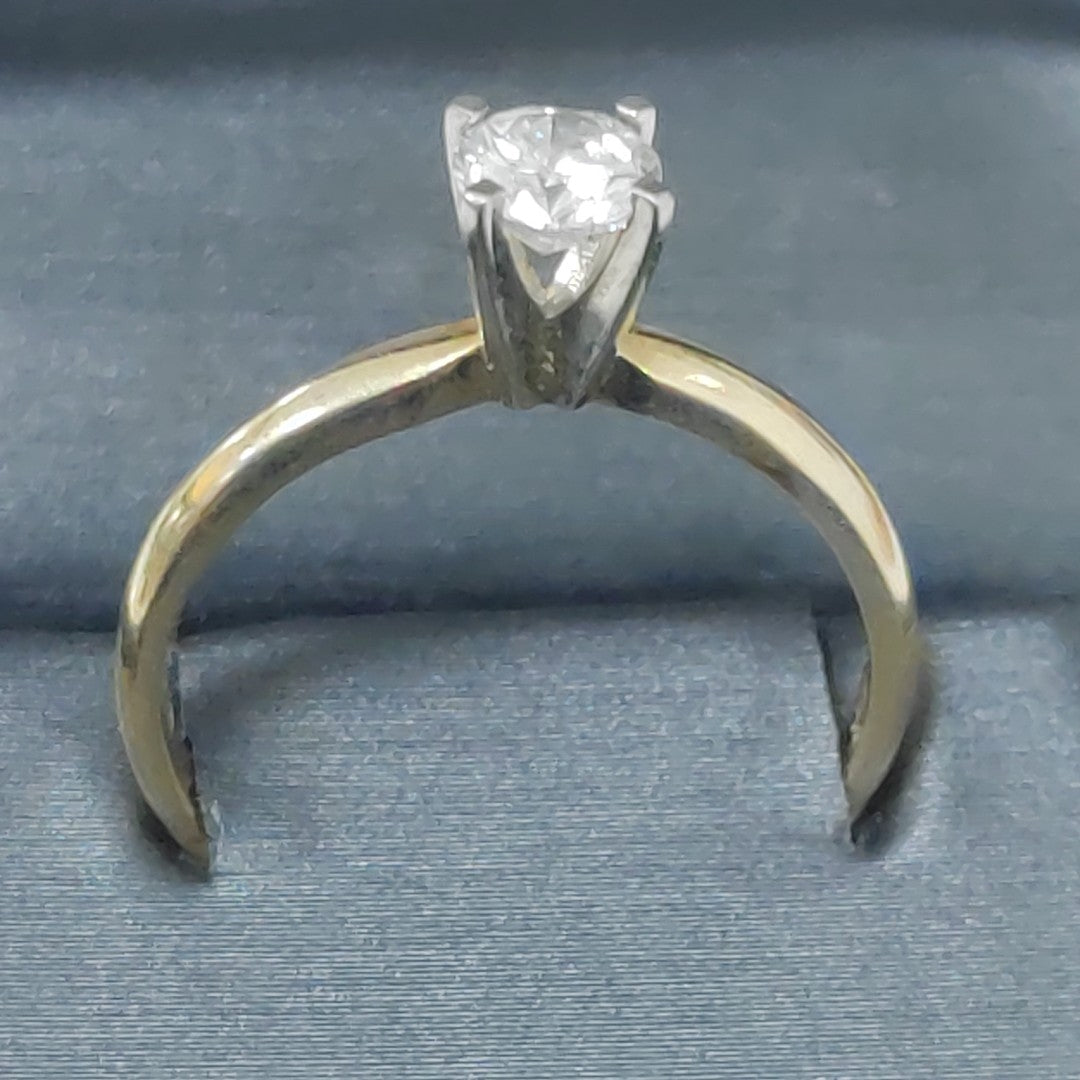 SOLITARIO ORO 14 K 2,40 GRMS (SEMINUEVO)