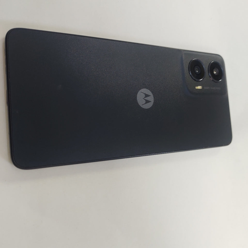 CELULAR MOTOROLA MOTO G24 XT2423-1 (2024) 256 GB 4 GB RAM (SEMINUEVO)