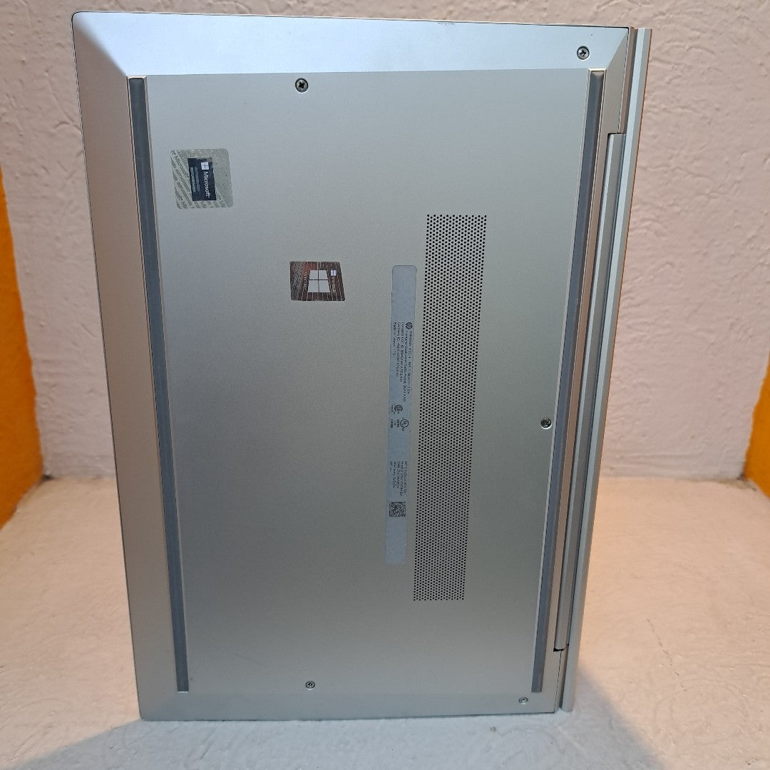 LAPTOP HP ELITEBOOK 845 G8 (2022) 256 GB SSD 16 GB RAM (SEMINUEVO)