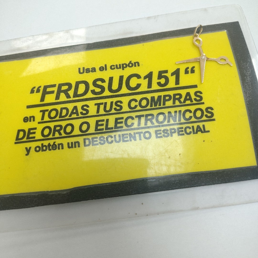 DIJE ORO 10 K 0.9 GRMS (SEMINUEVO)