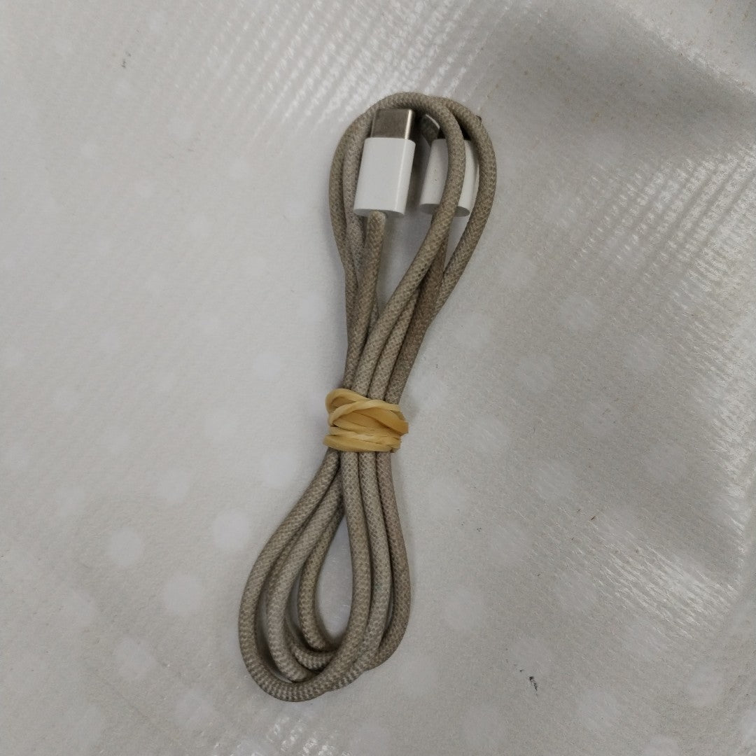 TABLETA APPLE IPAD 10 A2696 256 GB 4 GB RAM (SEMINUEVO)