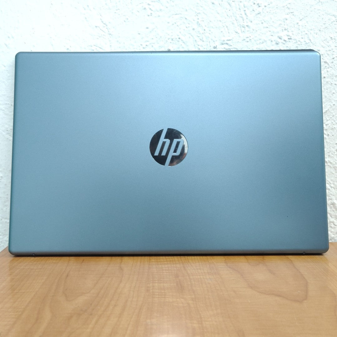 LAPTOP HP 15-FC0230LA (2025) 512 GB SSD 8 GB RAM