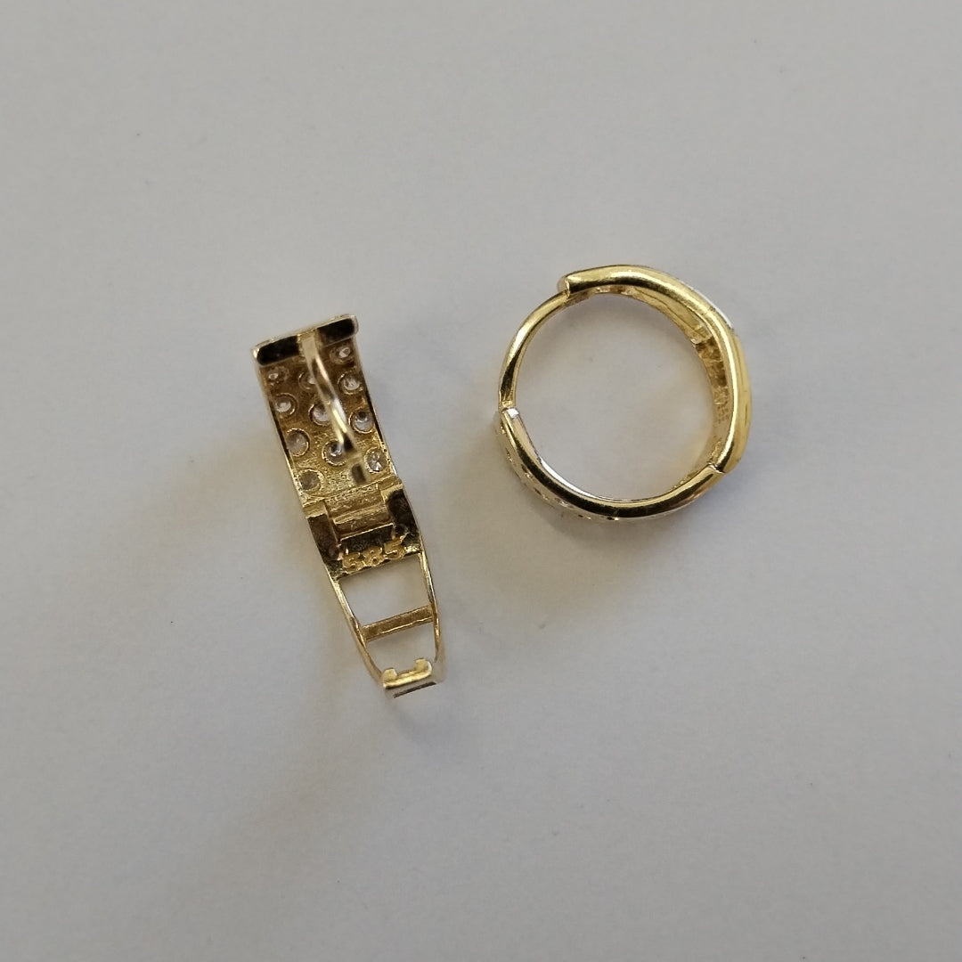 HUGGIES ORO 14K 2.6 (NUEVO)