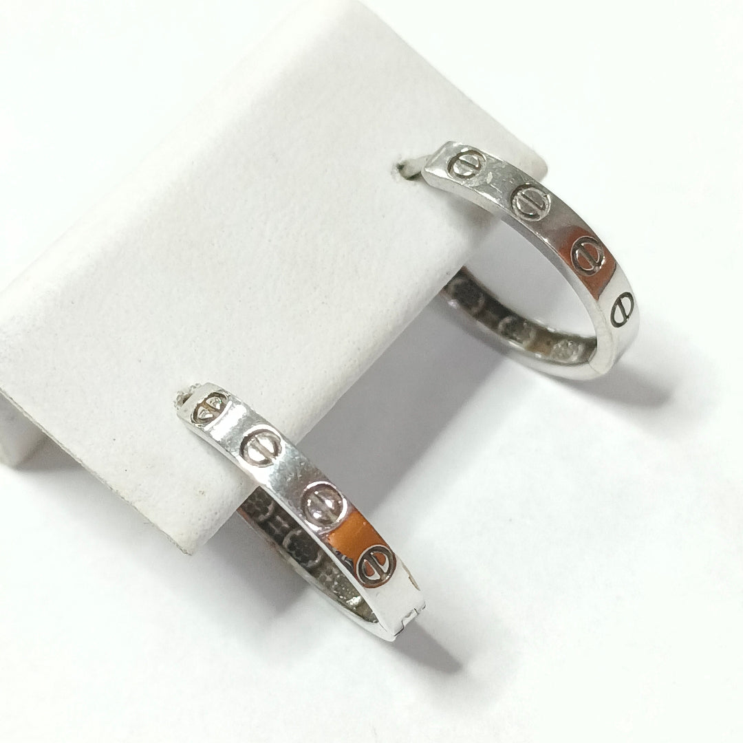 ARRACADAS PAR ORO BLANCO 14 K 2.8 GRMS (SEMINUEVO)