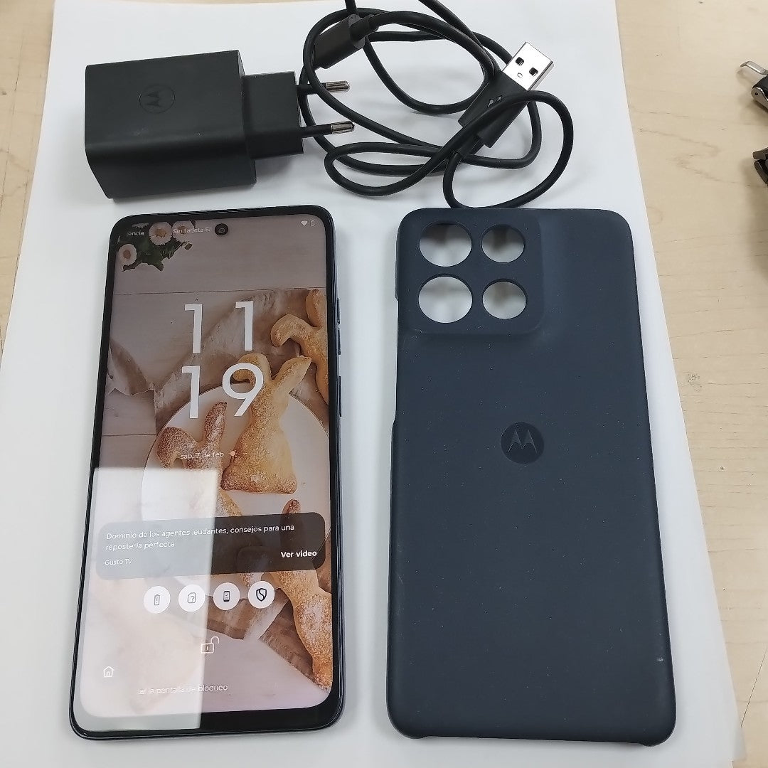 CELULAR MOTOROLA MOTO G56 5G XT2529-1(2025) 256 GB 8 GB RAM (SEMINUEVO)