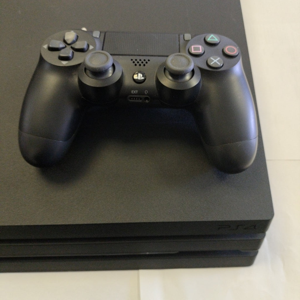 CONSOLA DE VIDEOJUEGO SONY PS4 PRO 1 TB (SEMINUEVO)