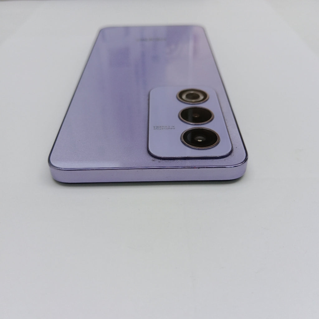 CELULAR OPPO  A80 5G CPH2639 (2024) 256 GB 8 GB RAM (SEMINUEVO)