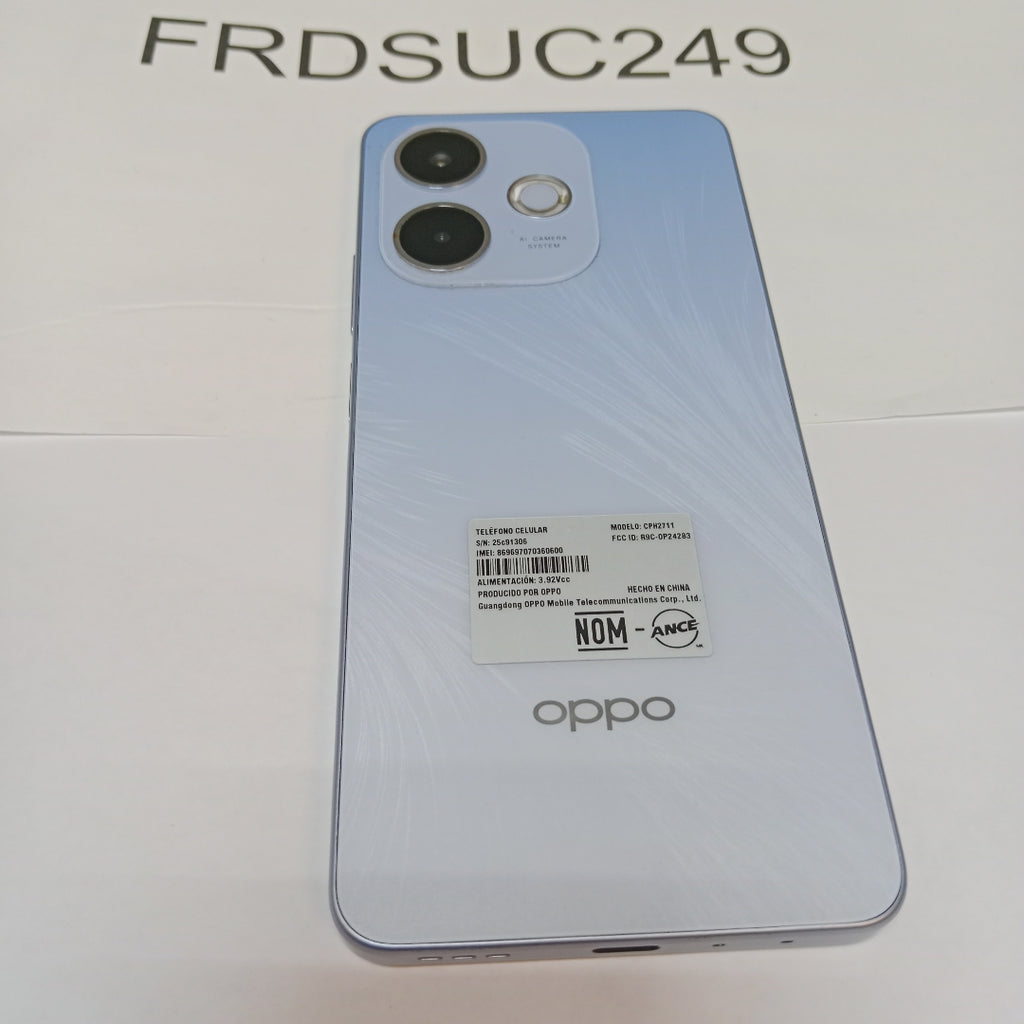 CELULAR OPPO  A5 PRO CPH2711 (2025) 256 GB 8 GB RAM (SEMINUEVO)