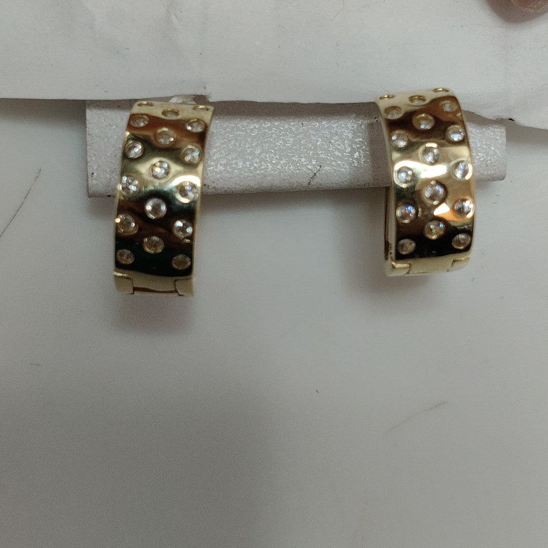 HUGGIES ORO 14K 2.6 (NUEVO)