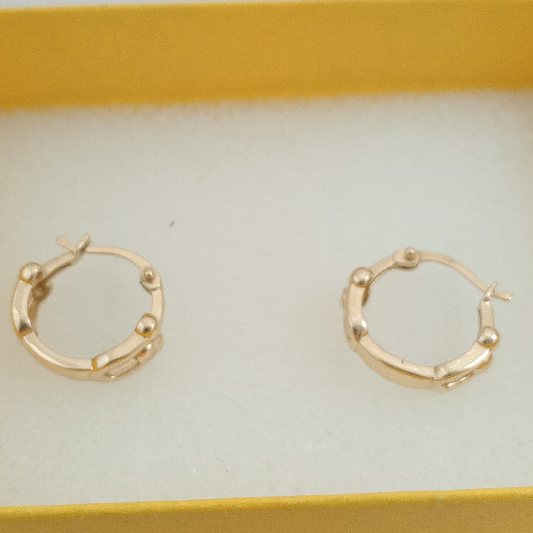 ARRACADAS PAR ORO 14 K 2.4 GRMS (SEMINUEVO)