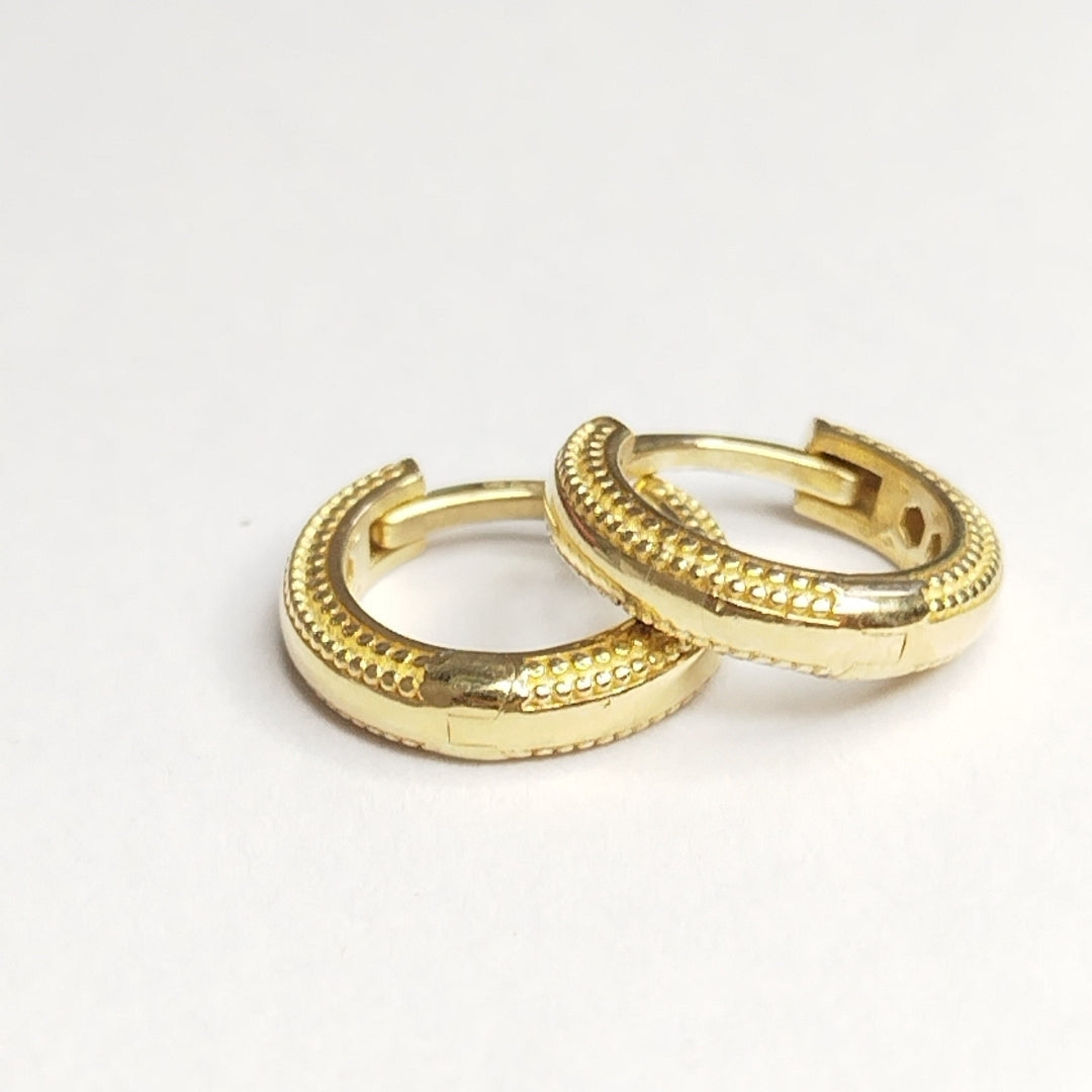 HUGGIES ORO 14K 2.5 (NUEVO)