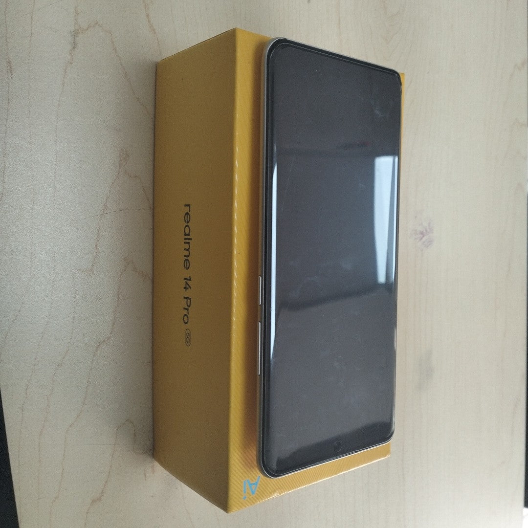 CELULAR REALME 14 PRO 5G RMX5056 (2025) 256 GB 8 GB RAM (SEMINUEVO)