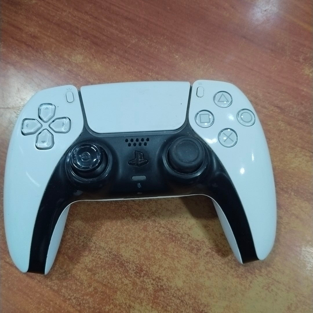 CONSOLA DE VIDEOJUEGO SONY PS5 825 SSD