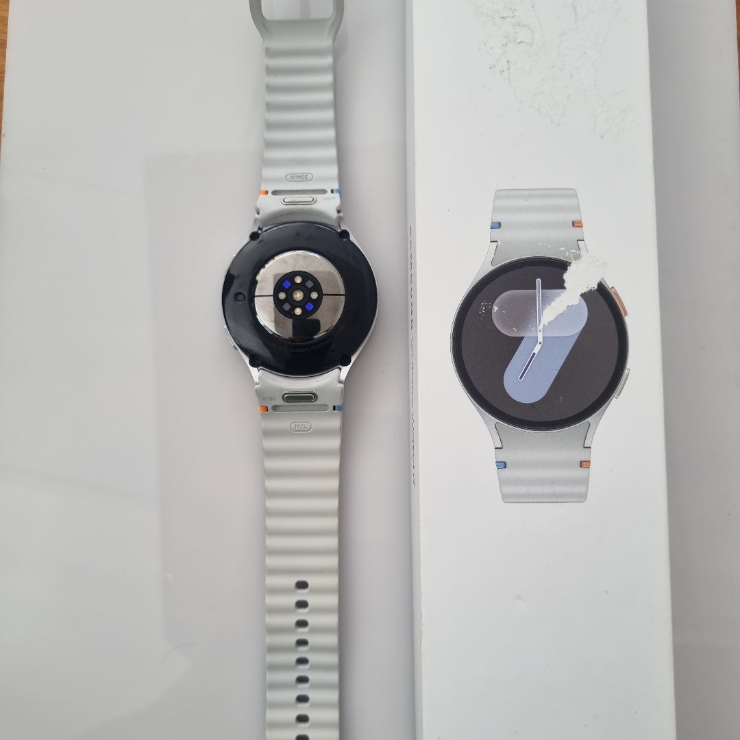SMARTWATCH SAMSUNG GALAXY WATCH 7 SM-L310 44 MM GPS (SEMINUEVO)
