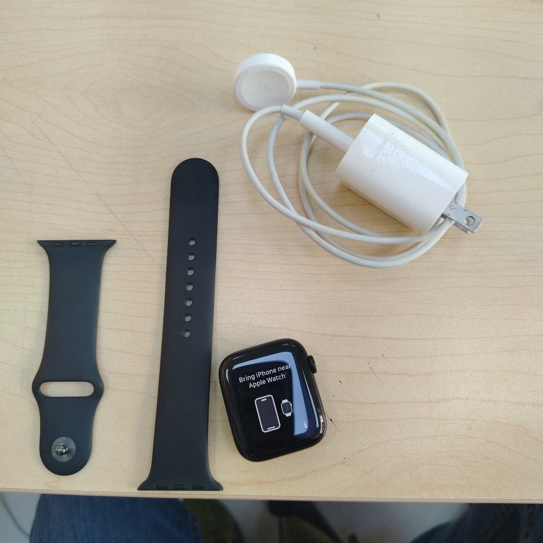 SMARTWATCH APPLE SE 2 ALUMINIO A2727 44 MM GPS + CELULAR (SEMINUEVO)