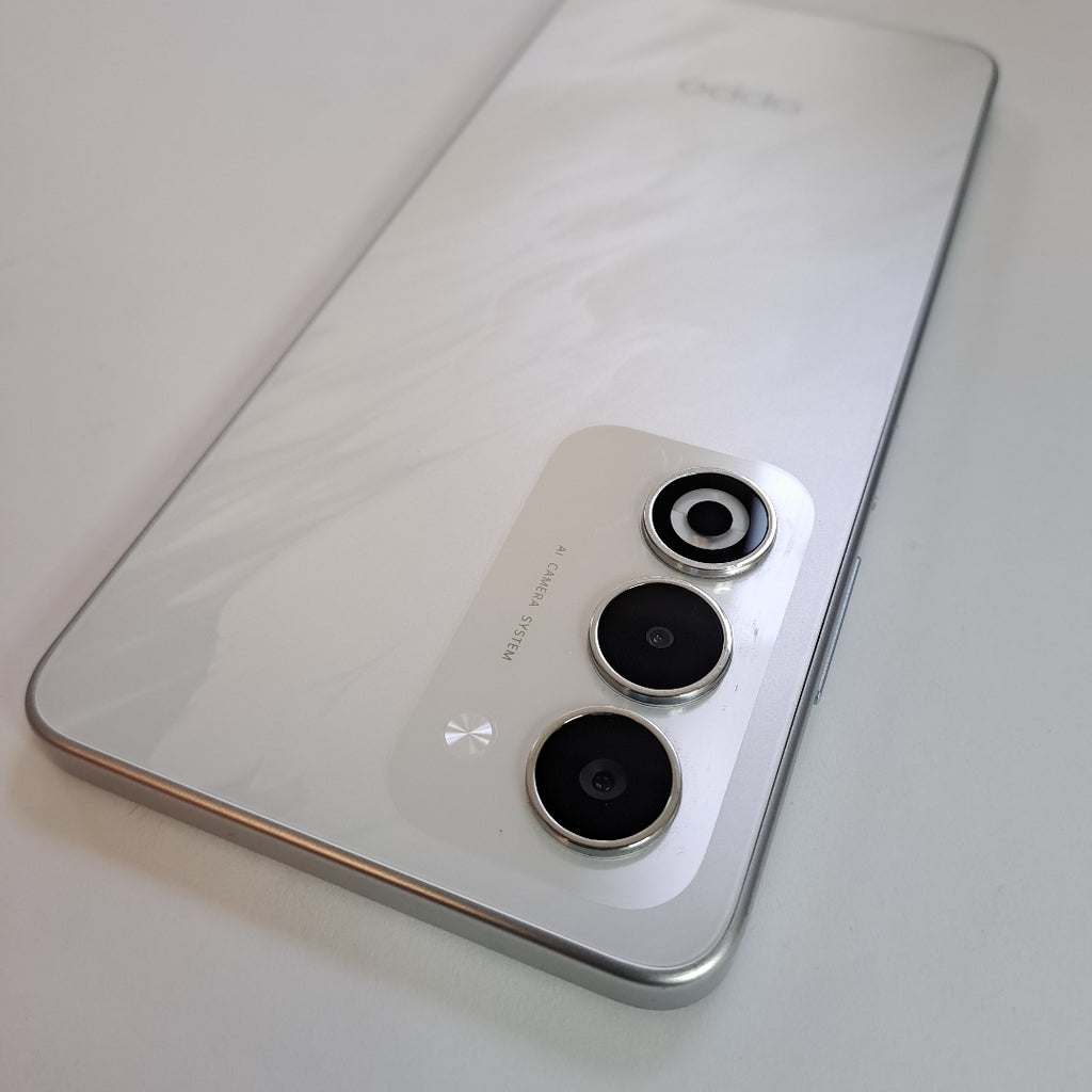 CELULAR OPPO  A5 CPH2727 (2025) 256 GB 4 GB RAM