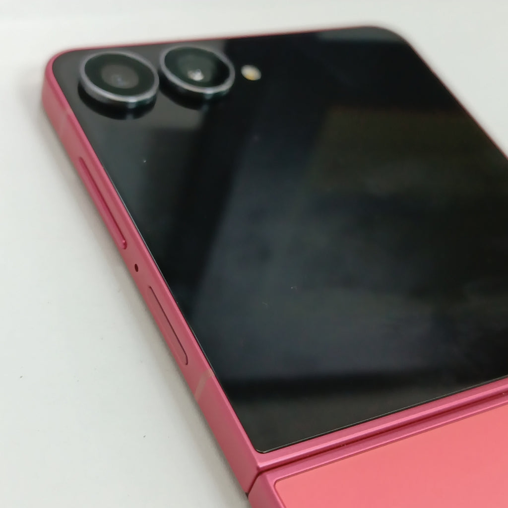 CELULAR SAMSUNG GALAXY Z FLIP 7 SM-F766B (2025) 512 GB 12 GB RAM (SEMINUEVO)