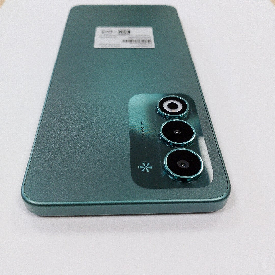CELULAR OPPO  A5 CPH2727 (2025) 256 GB 4 GB RAM (SEMINUEVO)