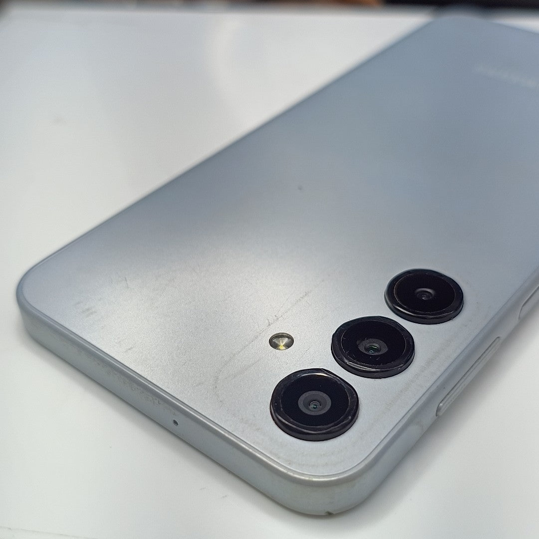 CELULAR SAMSUNG GALAXY A16 SM-A165M (2024) 128 GB 4 GB RAM (SEMINUEVO)