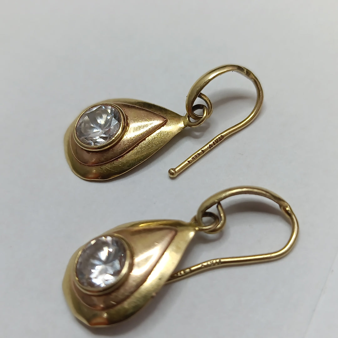 ARETES PAR ORO 10 K 3,50 GRMS (SEMINUEVO)