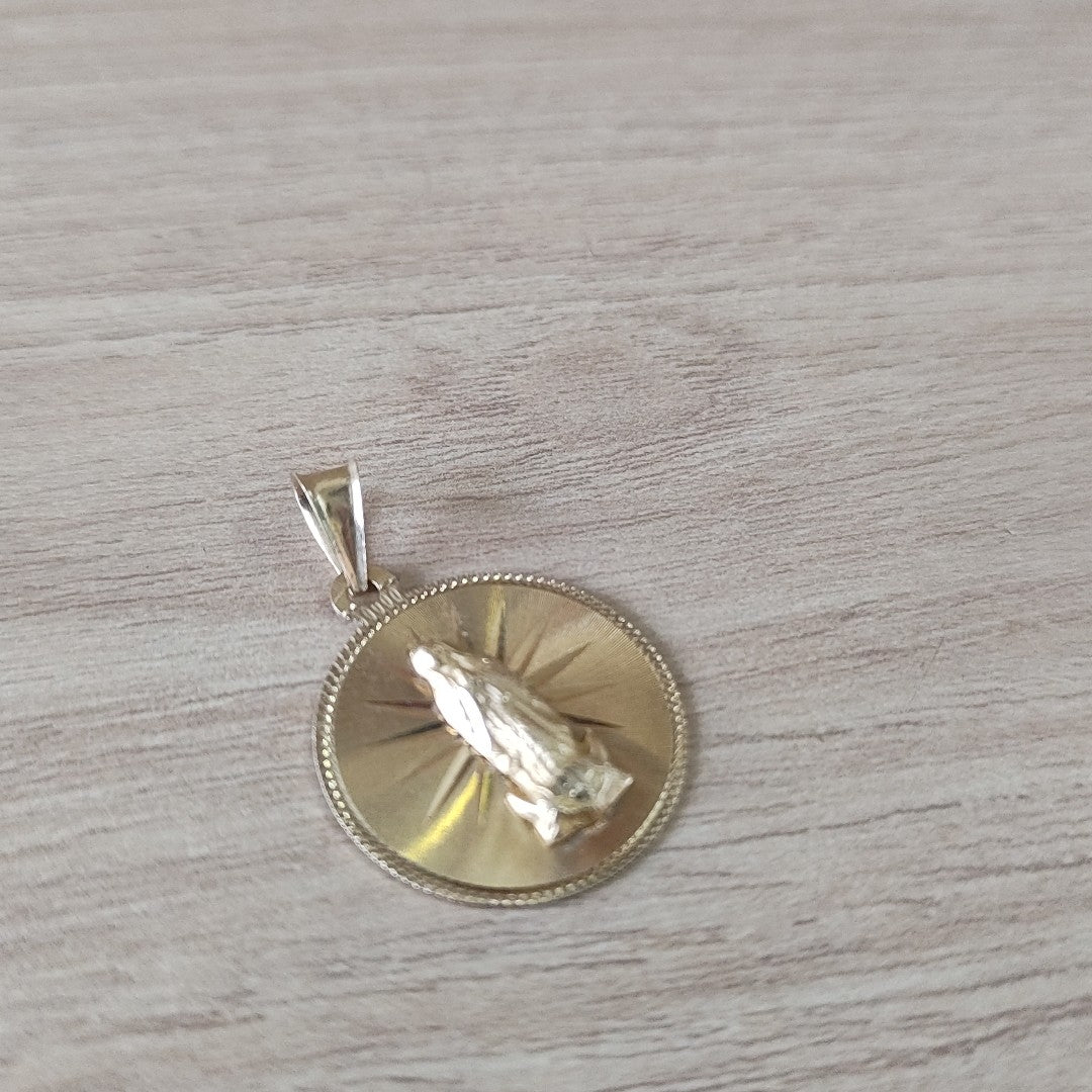 DIJE ORO 10 K 1,60 GRMS (SEMINUEVO)