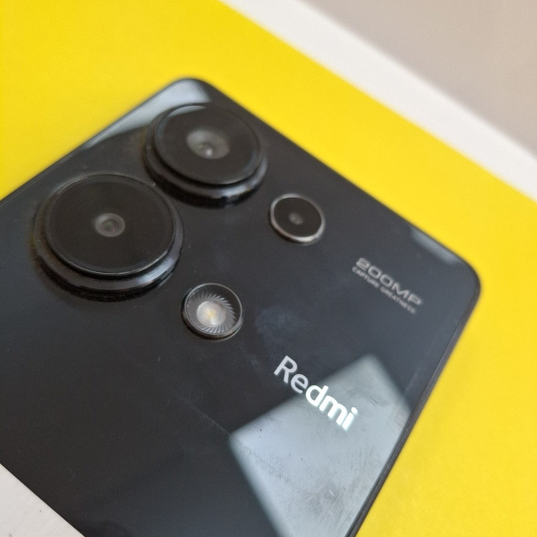 CELULAR XIAOMI REDMI NOTE 13 PRO 23117RA68G (2023) 256 GB 8 GB RAM (SEMINUEVO)