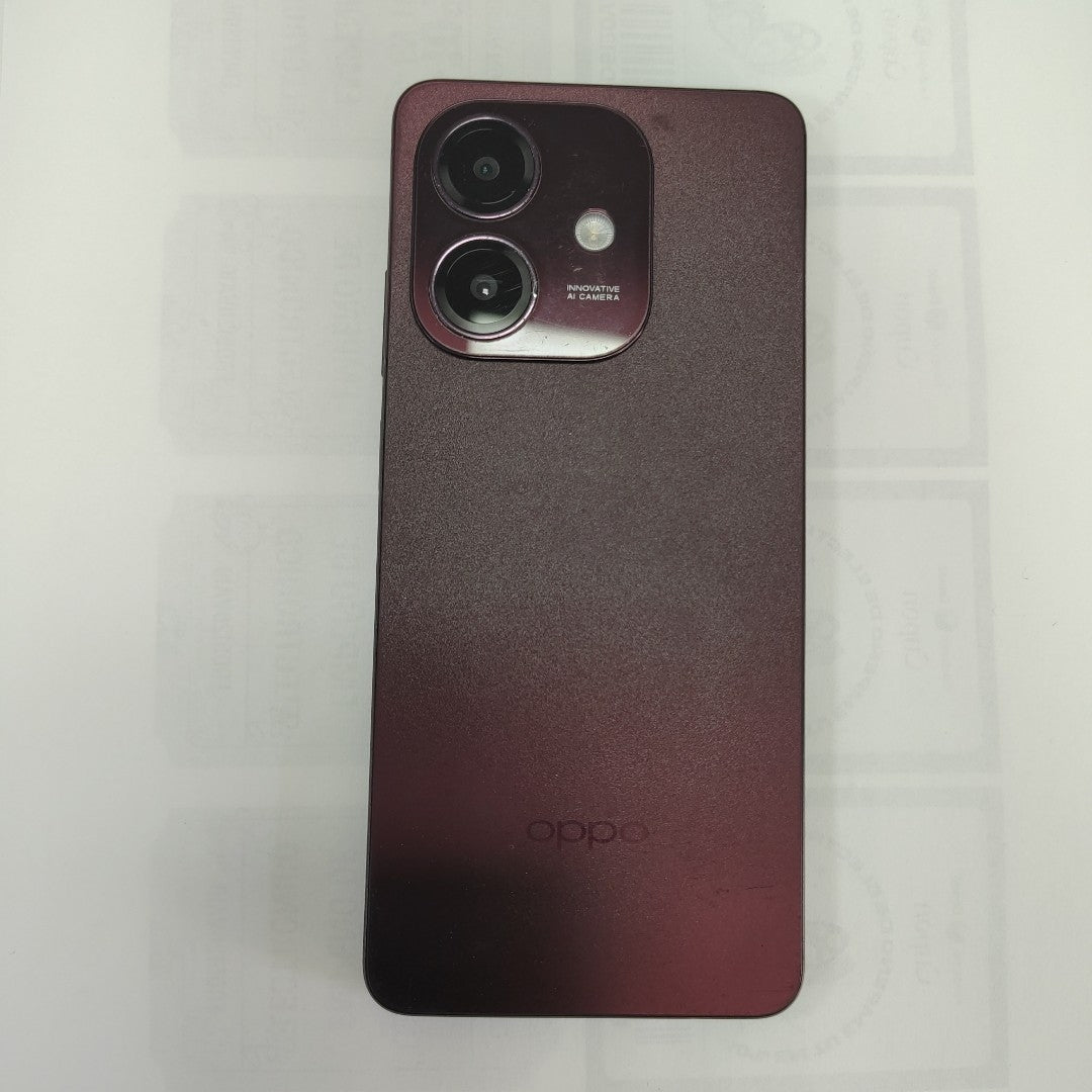 CELULAR OPPO  A40 CPH2669 (2024) 256 GB 4 GB RAM (SEMINUEVO)