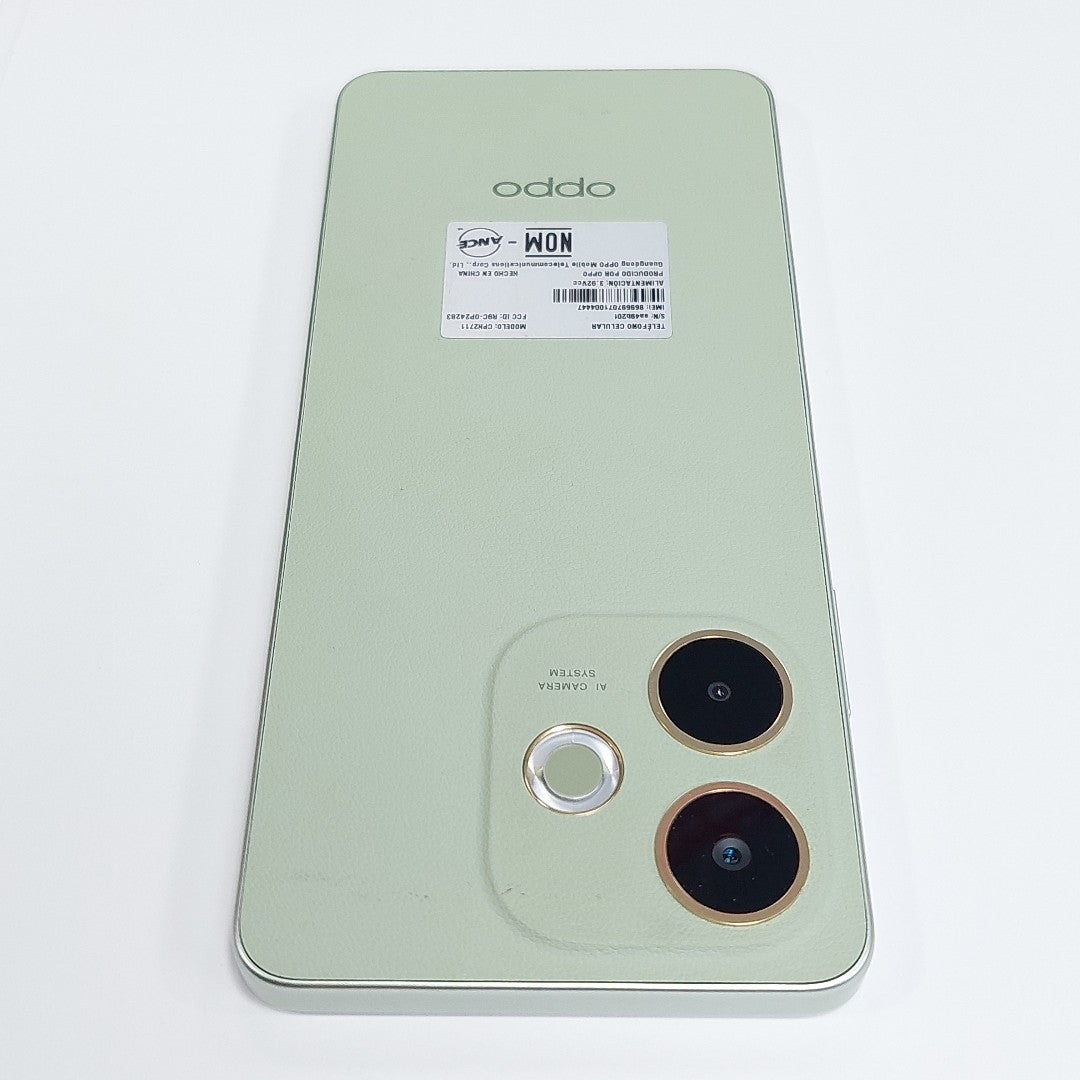 CELULAR OPPO  A5 PRO CPH2711 (2025) 256 GB 8 GB RAM (SEMINUEVO)