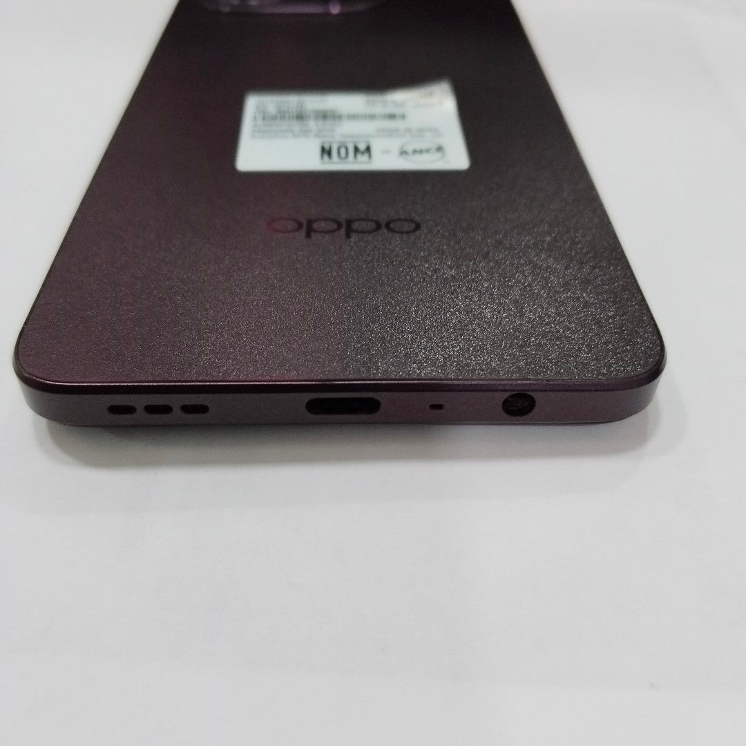 CELULAR OPPO  A40 CPH2669 (2024) 256 GB 4 GB RAM (SEMINUEVO)