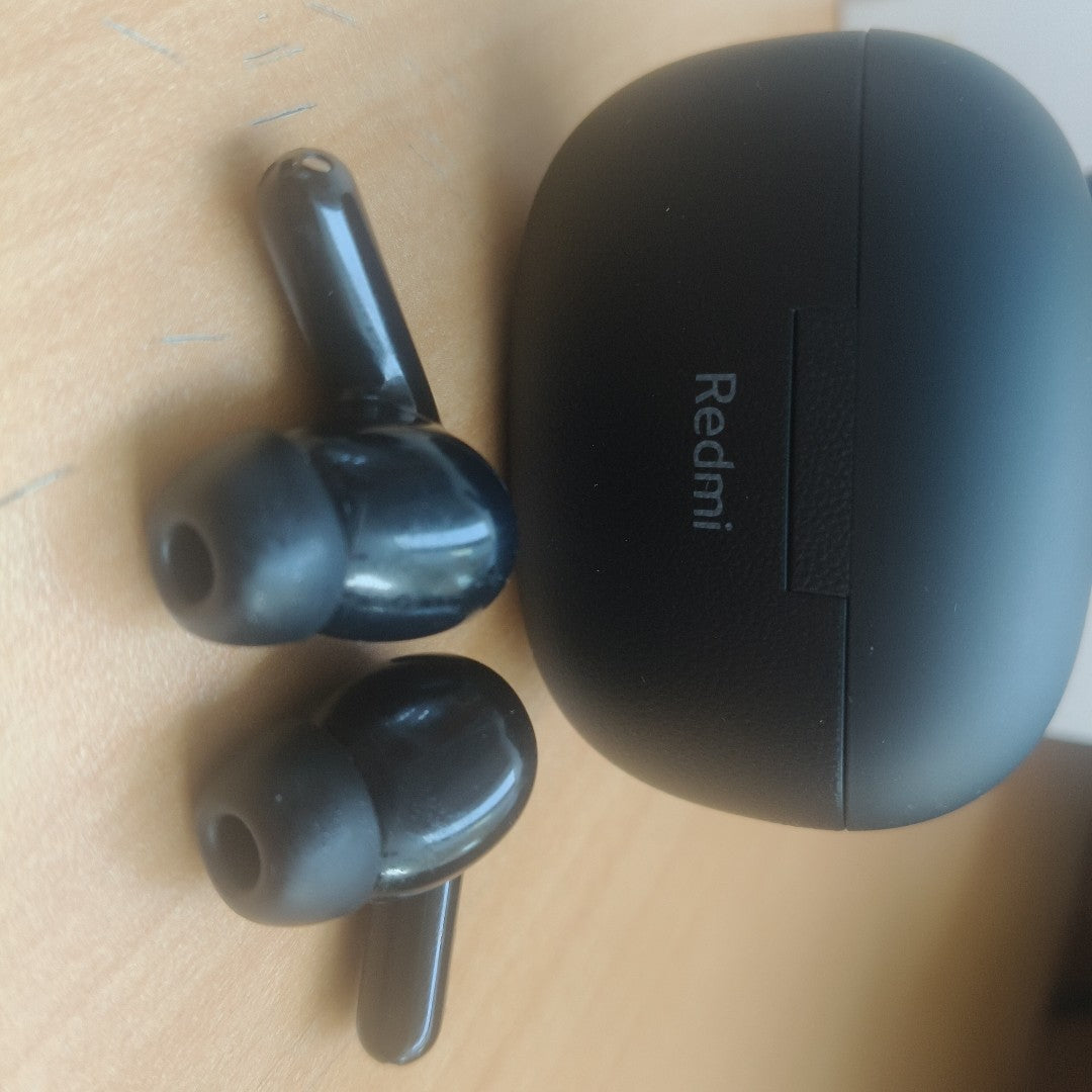 AUDIFONOS XIAOMI REDMI BUDS 5 PRO INALAMBRICO IN EAR (SEMINUEVO)