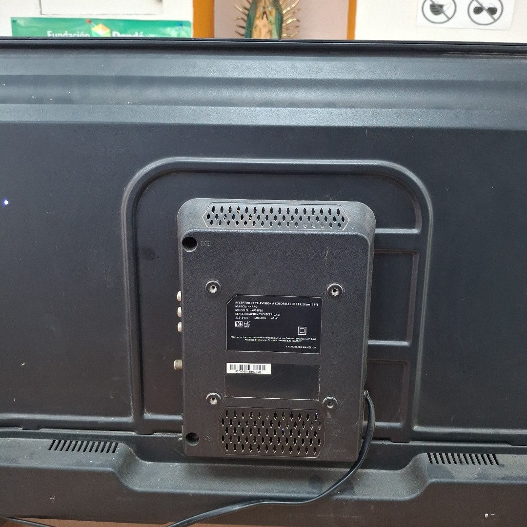 PANTALLA SANSUI SMX32T1H (2022) 32" LED HD (SEMINUEVO)