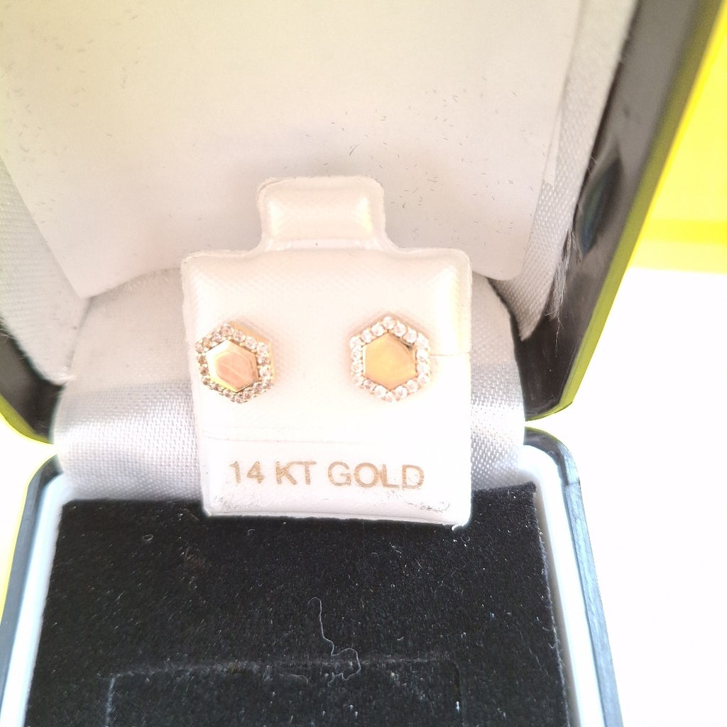 HUGGIES ORO 14K 2.6 (NUEVO)
