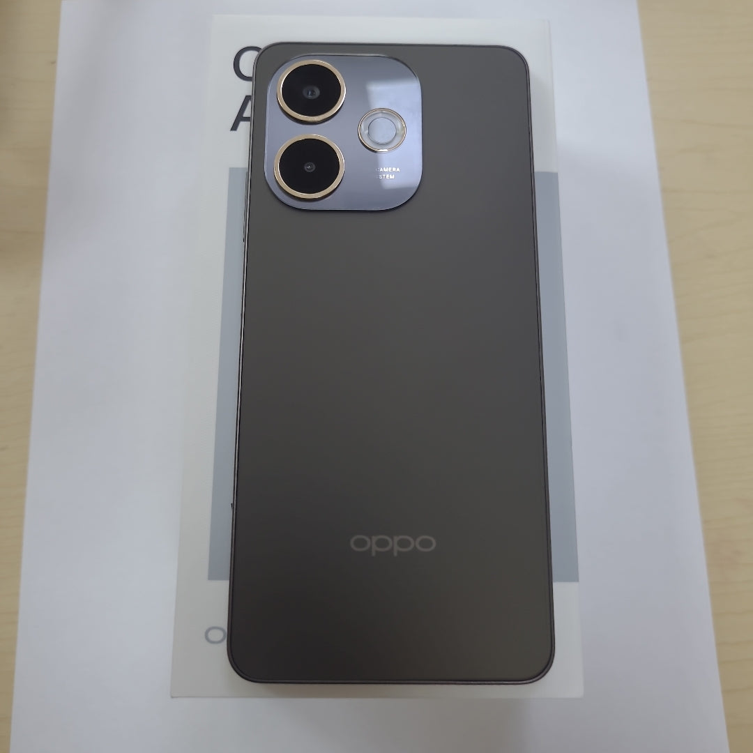 CELULAR OPPO  A5 PRO 5G CPH2695 (2025) 256 GB 8 GB RAM (SEMINUEVO)