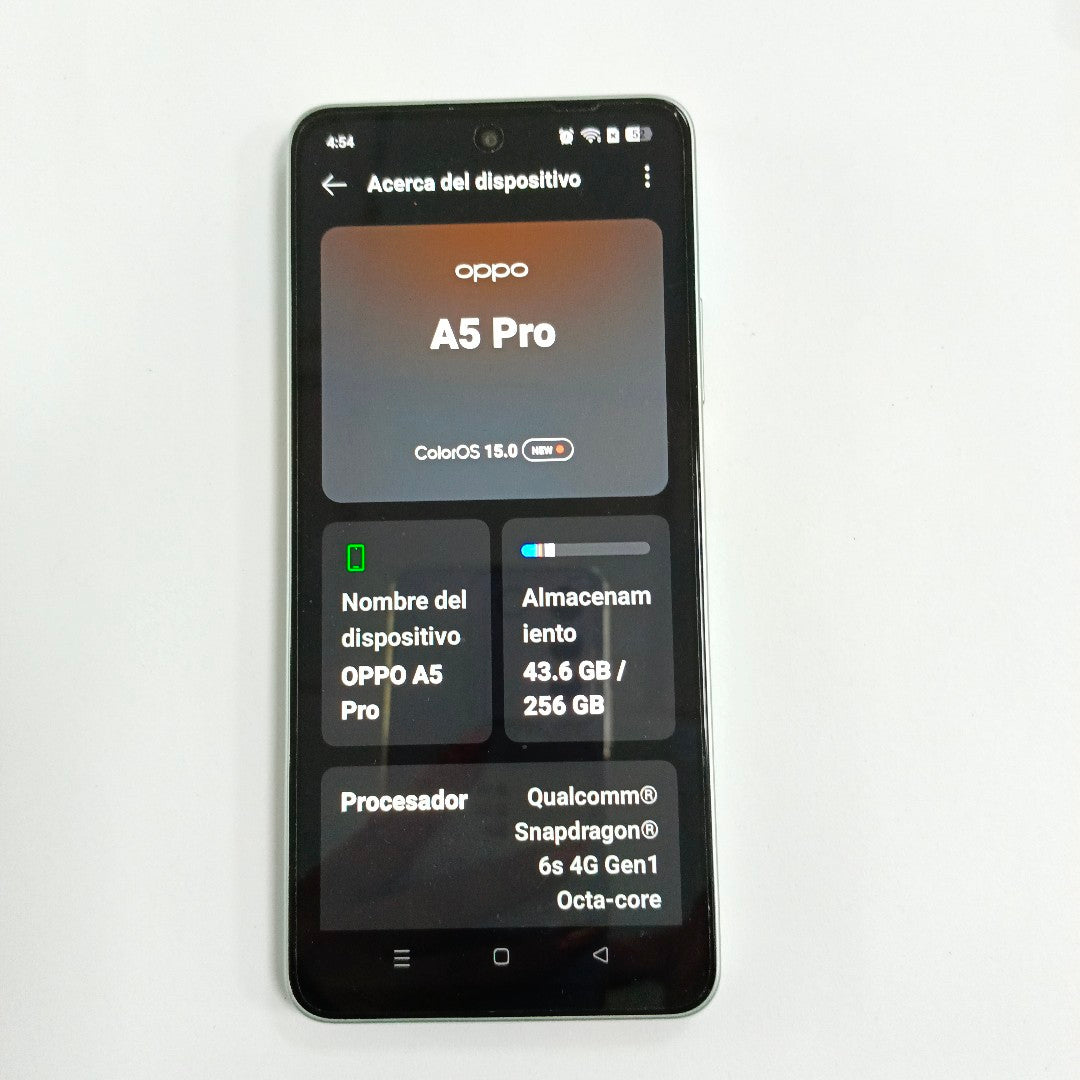 CELULAR OPPO  A5 PRO CPH2711 (2025) 256 GB 8 GB RAM (SEMINUEVO)