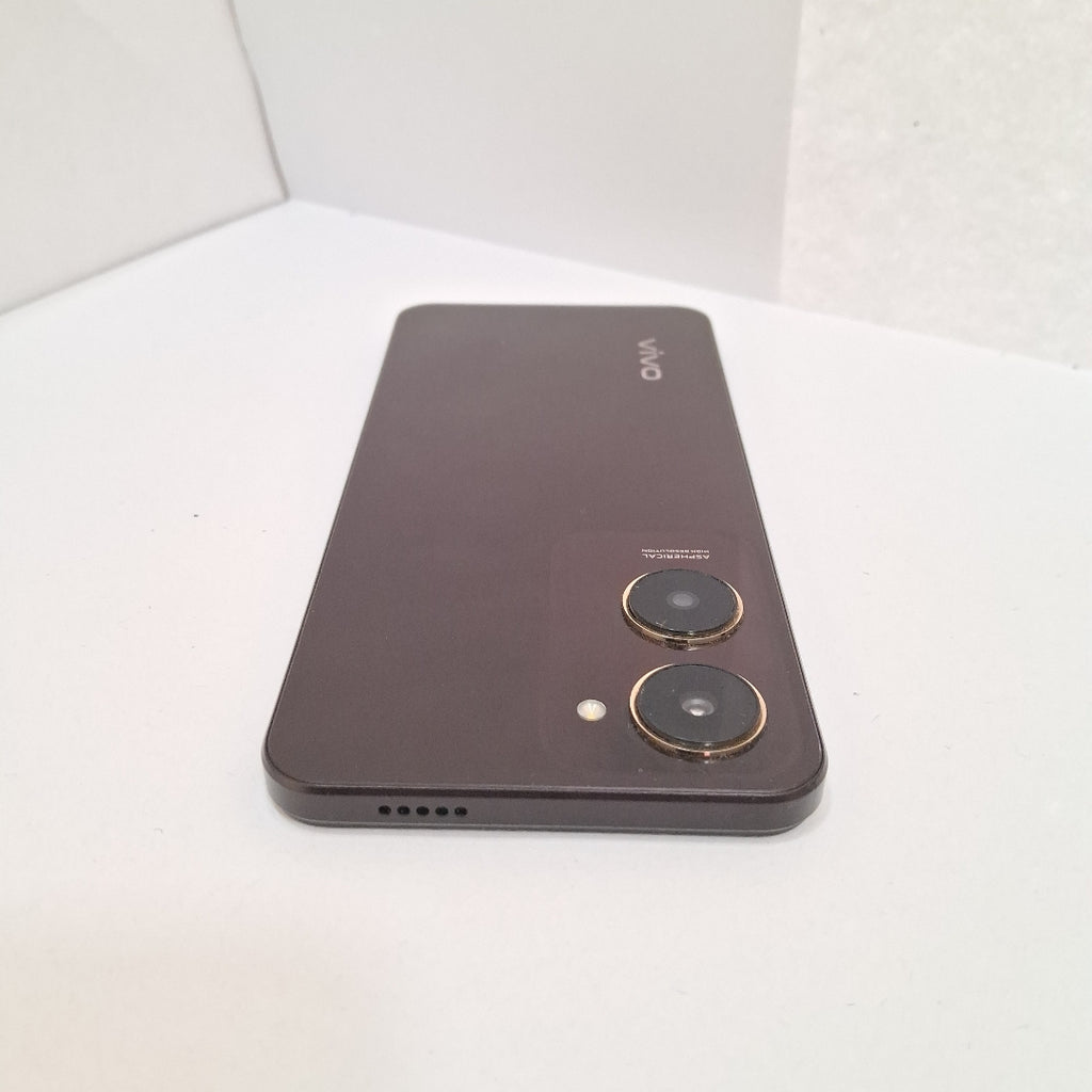 CELULAR VIVO Y18 V2333 128 GB 6 GB (SEMINUEVO)