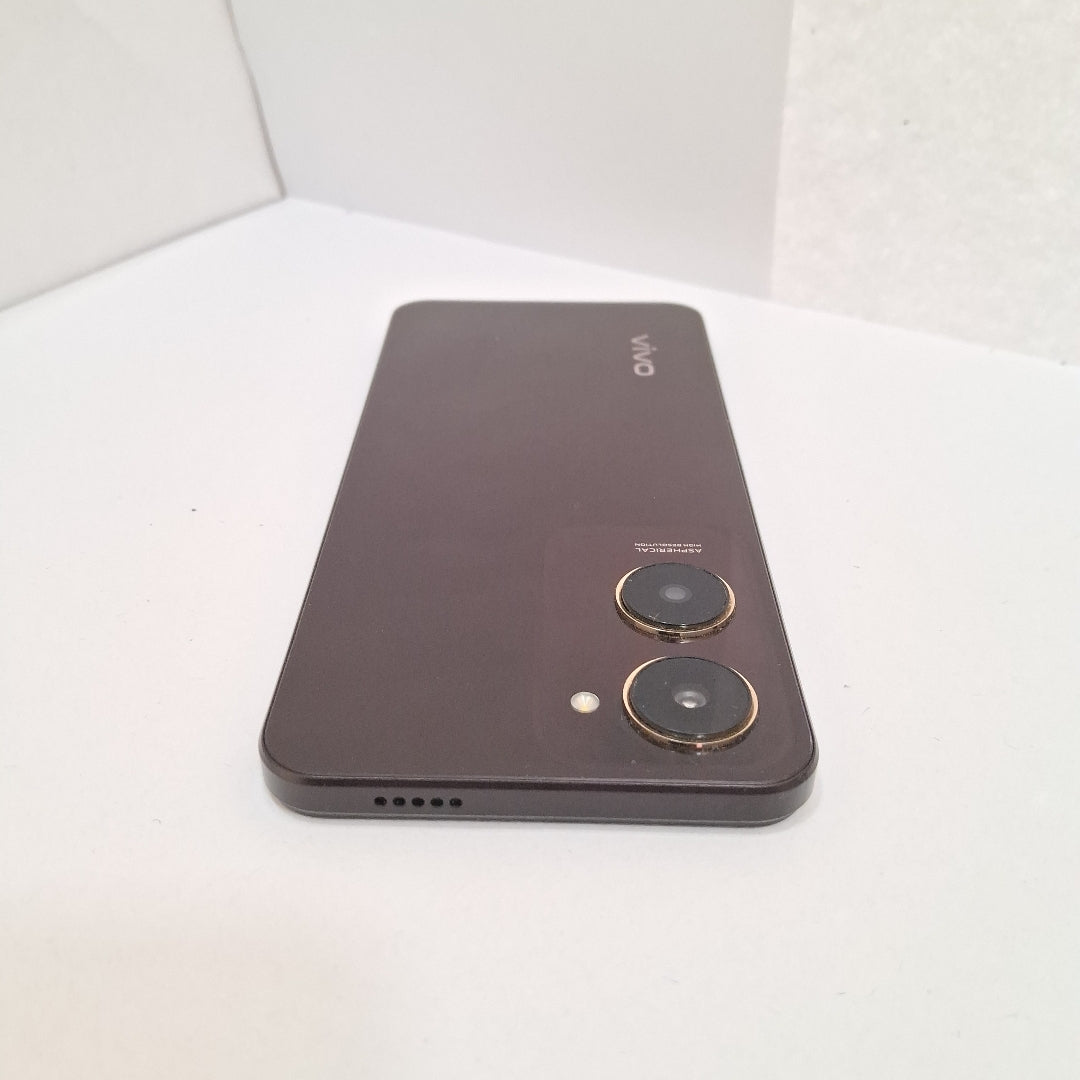 CELULAR VIVO Y18 V2333 128 GB 6 GB (SEMINUEVO)