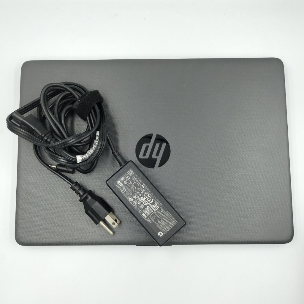 LAPTOP HP 245 G8 (2023) 256 GB SSD 8 GB RAM (SEMINUEVO)